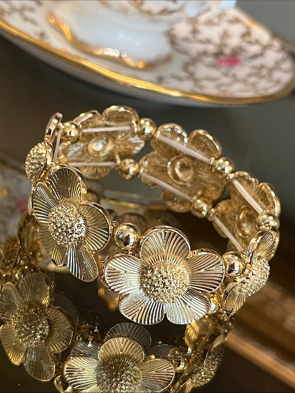 Wide Gold Floral Stretch Bracelet